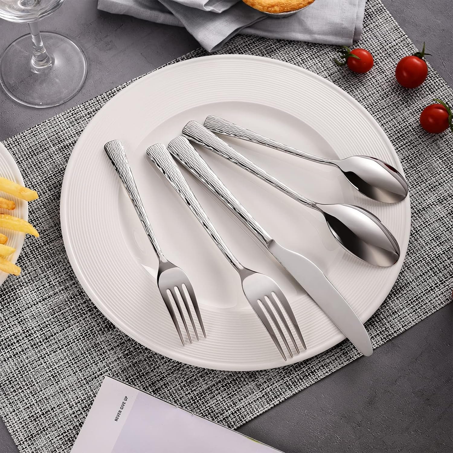 Hammered Silverware Set, 20-Piece Flatware Set for 4