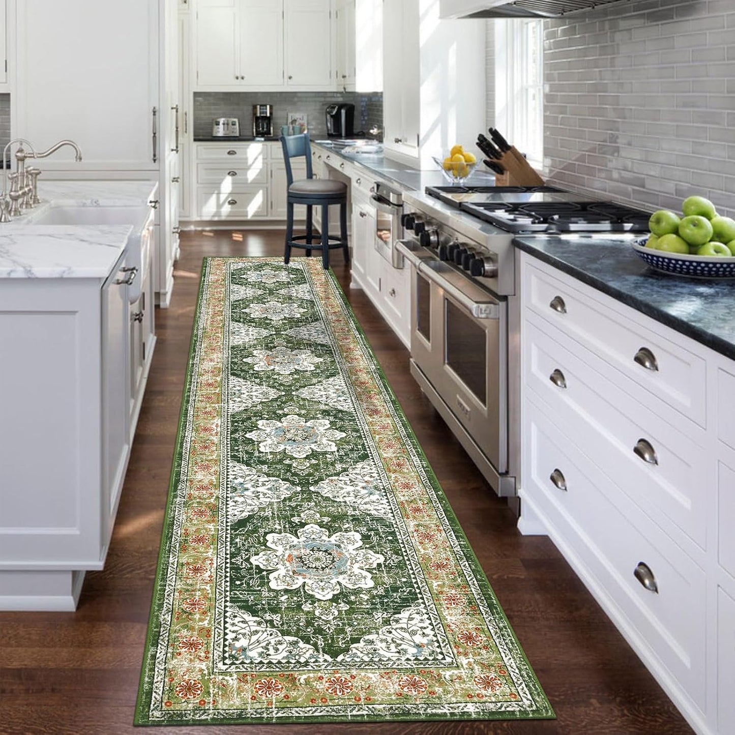 Vintage Runner Rug for Hallway 2X10Ft, Non-Slip Kitchen Floor Mat for Livingroom Corridor Indoor Doormat (Green )
