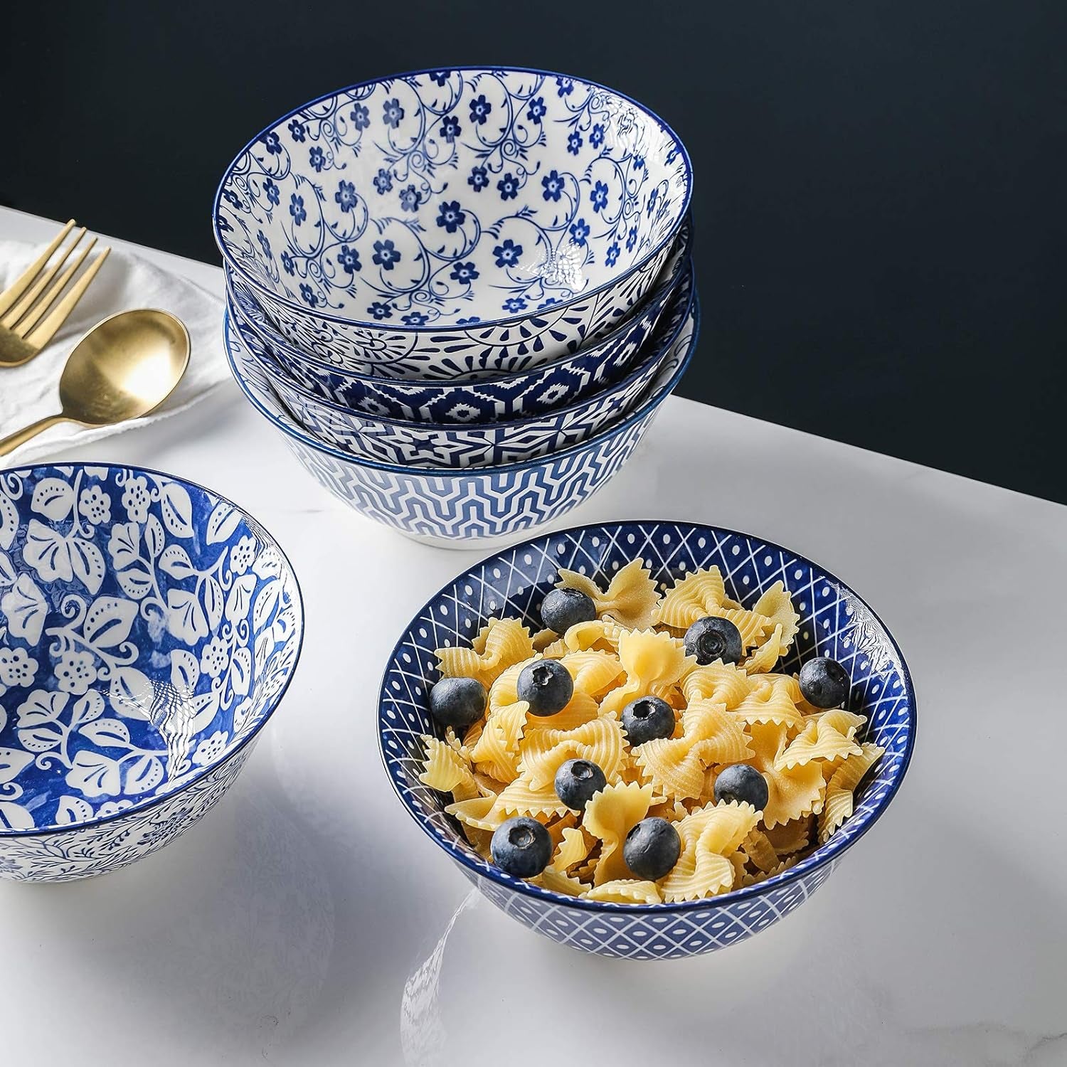 Blue and White Porcelain 20Oz Cereal Bowl Set - Set of 6, 6 Inch Soup Bowls, Vintage Blue