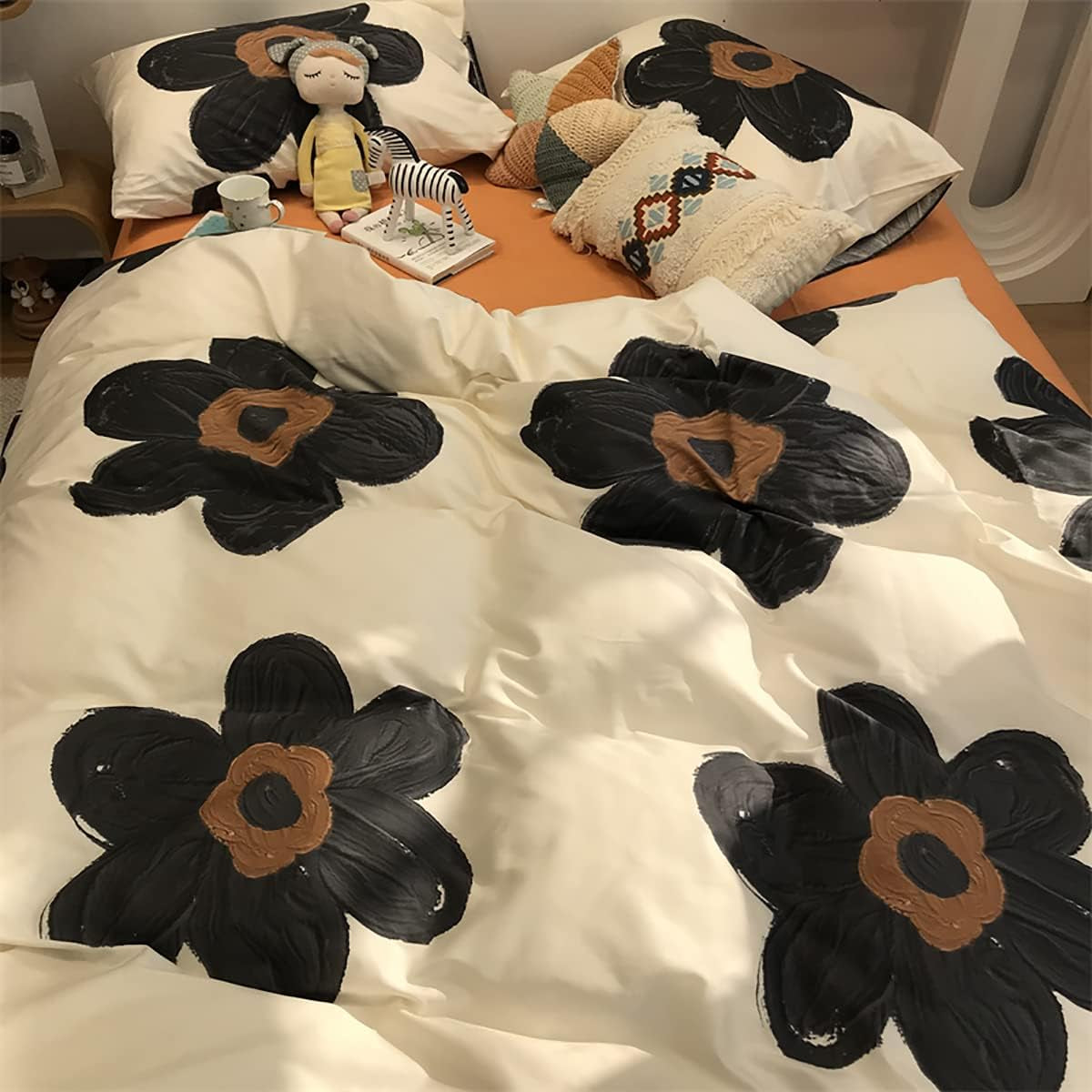 Twin Comforter Set Black and White, Hand-Drawn Flowers, Comforter 68"x90"