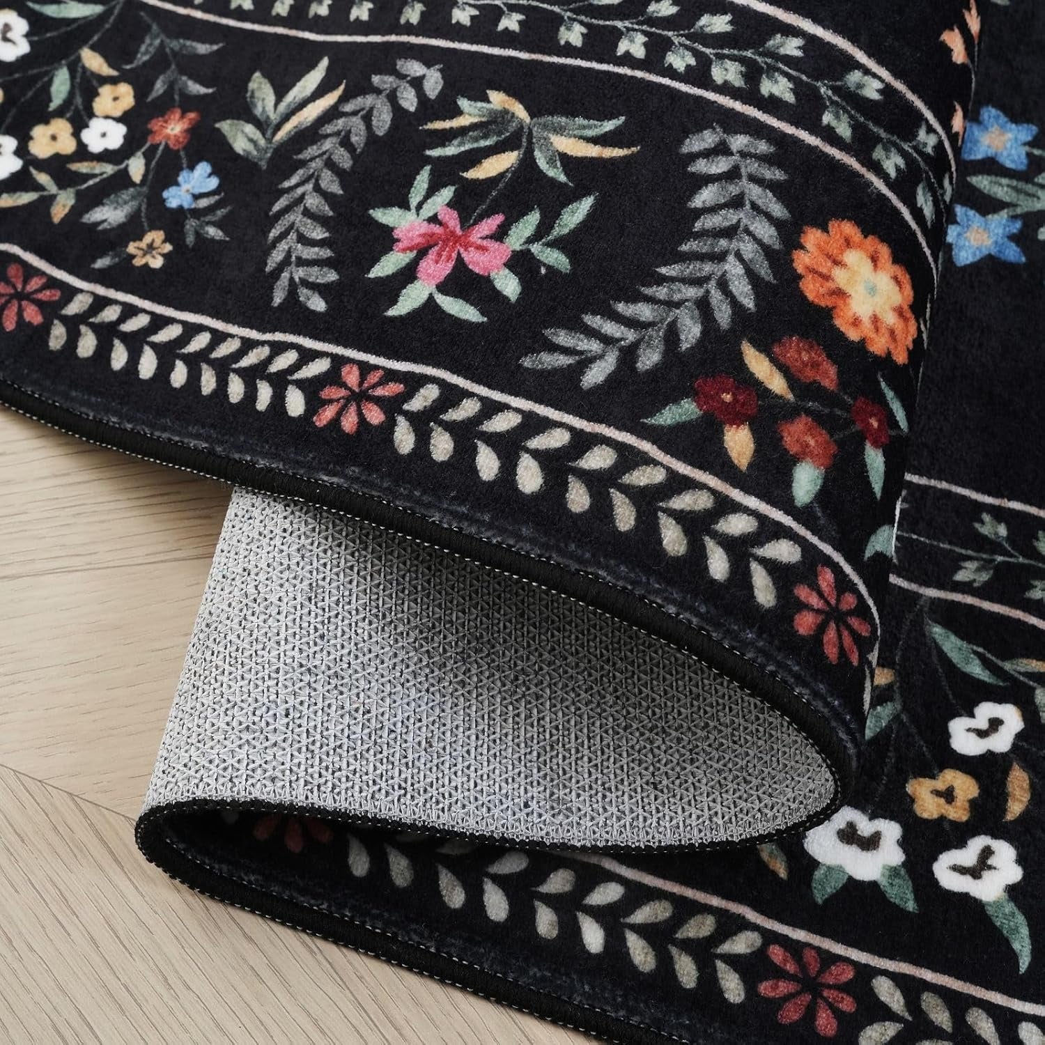 Living Room Rug 5X7 Rug Machine Washable Boho Area Rug Non-Slip Floral Animal Vintage (Black)