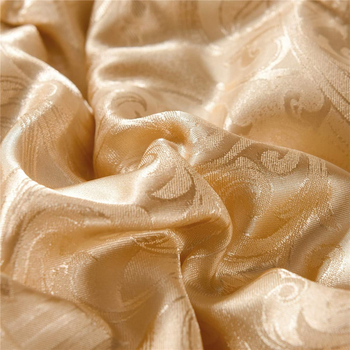 Luxury Gold Silk Bed Set, Lightweight Quilt (Full/Queen, 3 Pieces, 88-By-88 Inches)