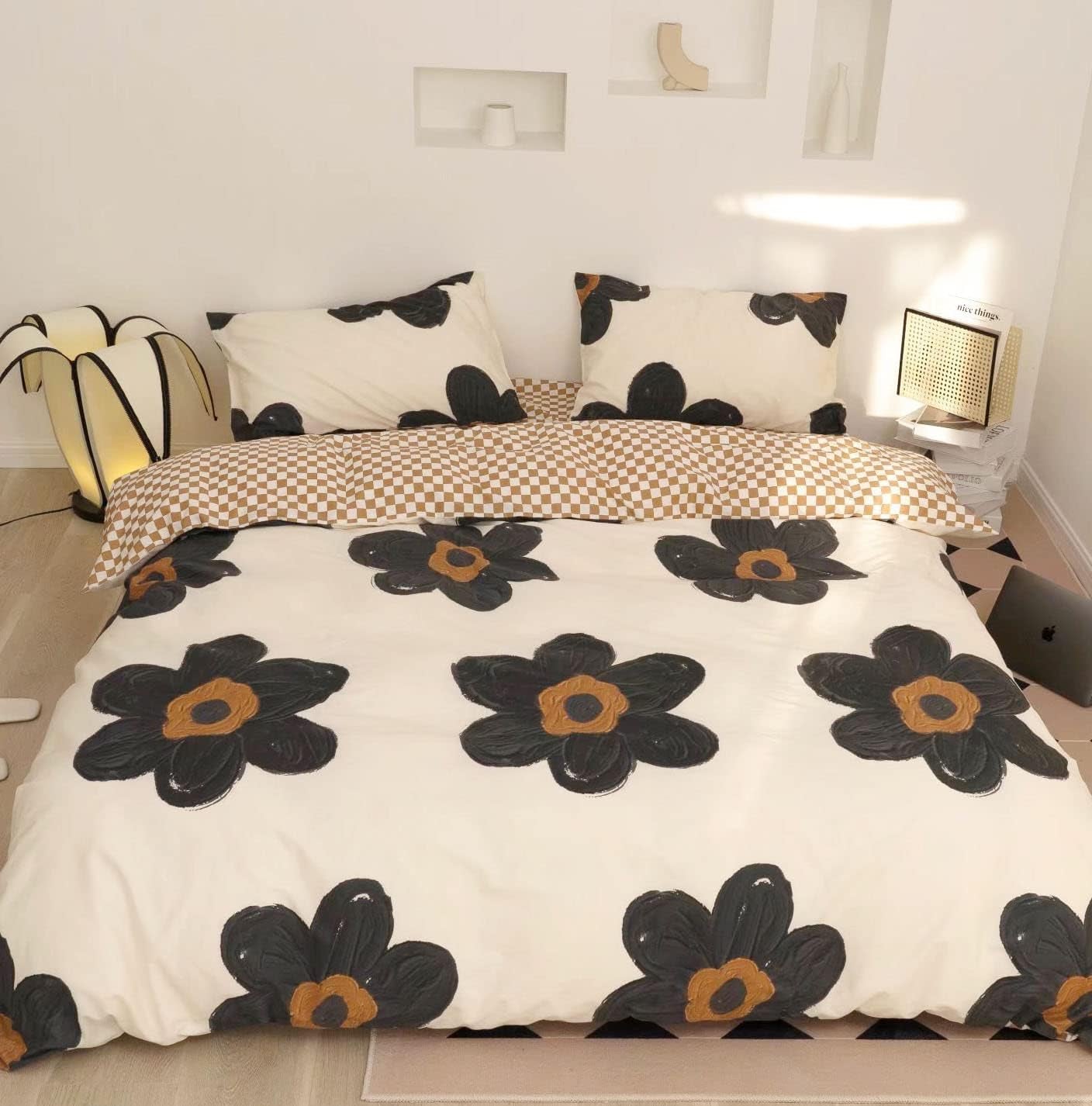 Twin Comforter Set Black and White, Hand-Drawn Flowers, Comforter 68"x90"