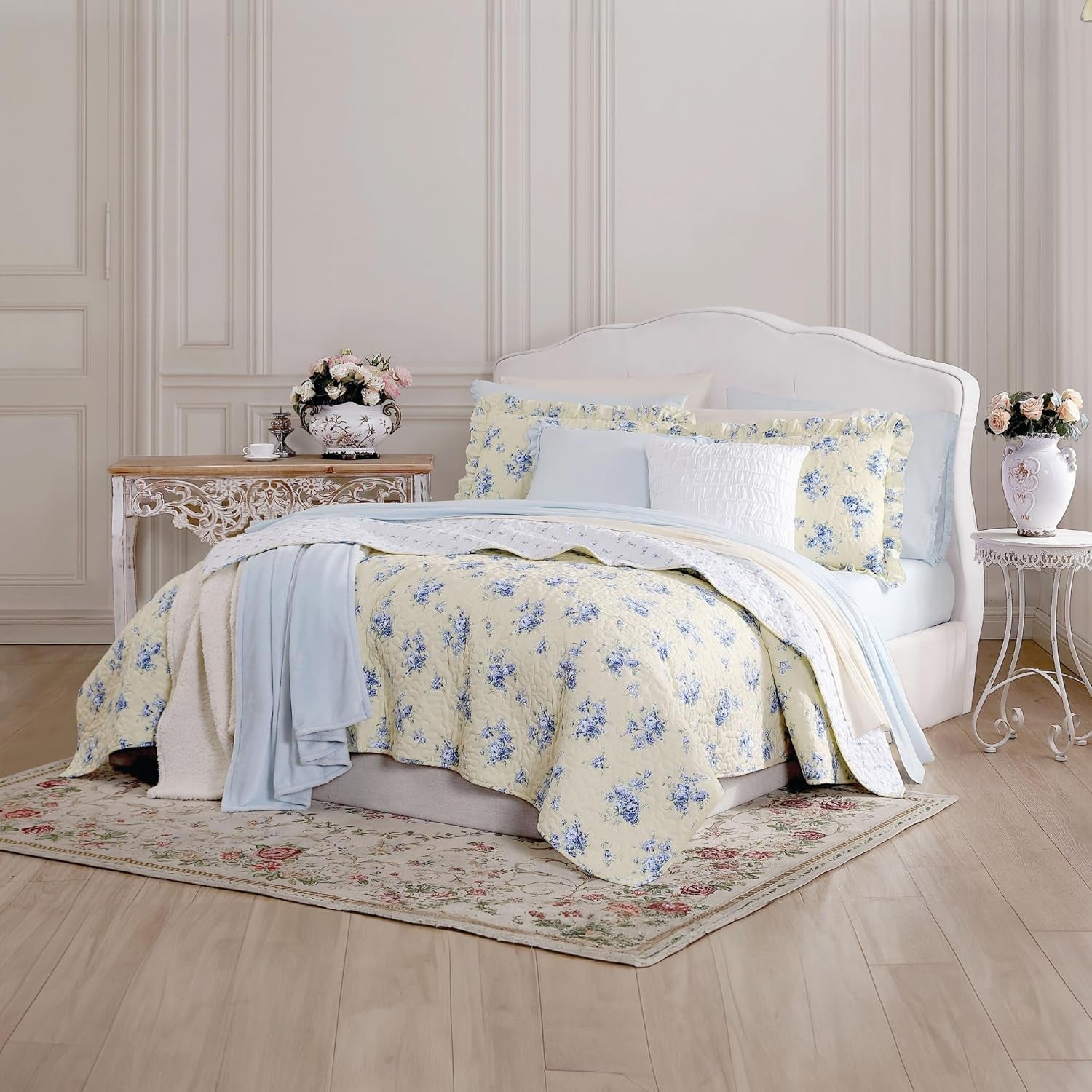 Twin Quilt Set, Reversible Cotton Bedding with Matching Sham, Elegant Amelia Yellow