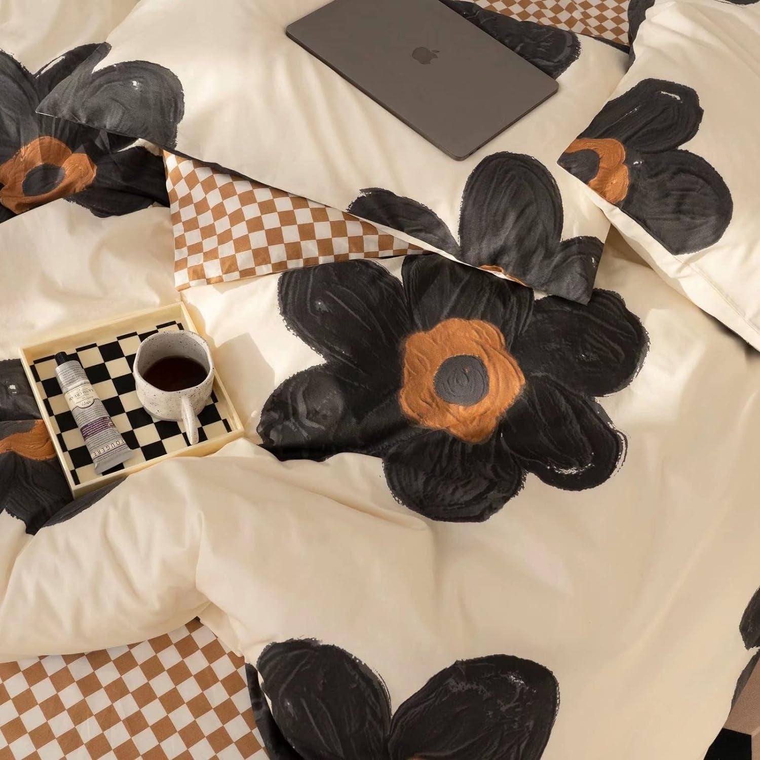 Twin Comforter Set Black and White, Hand-Drawn Flowers, Comforter 68"x90"