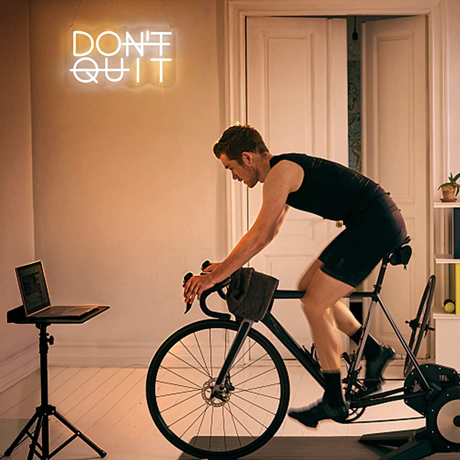 Don'T Quit LED Neon Sign for Wall Decor, DO IT LED Neon Lights Party Decorations, USB Powered Switch LED Neon Lights Lighting Adjustable for Office Room, Gym Room, Man Cave, Gamer Room