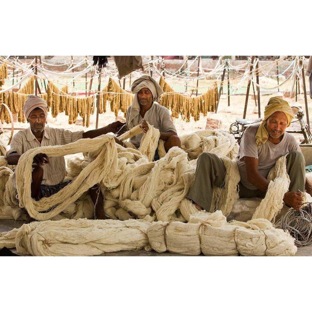 Handmade Salem Taupe Rug (India)