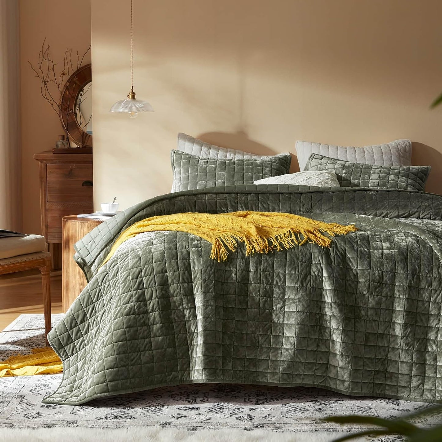  Olive Green Velvet Comforter Set, Quilt Full/Queen Size-90''X98''