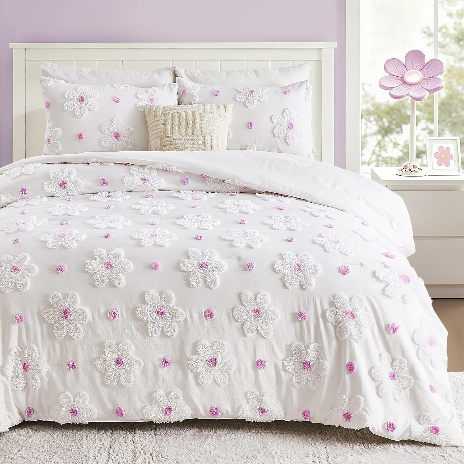 Twin Comforter Set for Girls 2 Pieces Tufted Daisies Flowers. Purple Floral Bedding, Lightweight