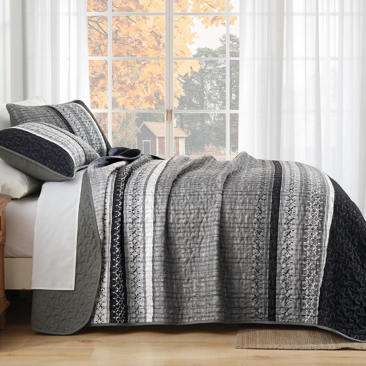 Quilt King Size,Black Grey Patchwork Striped Bedspread 3 Pcs