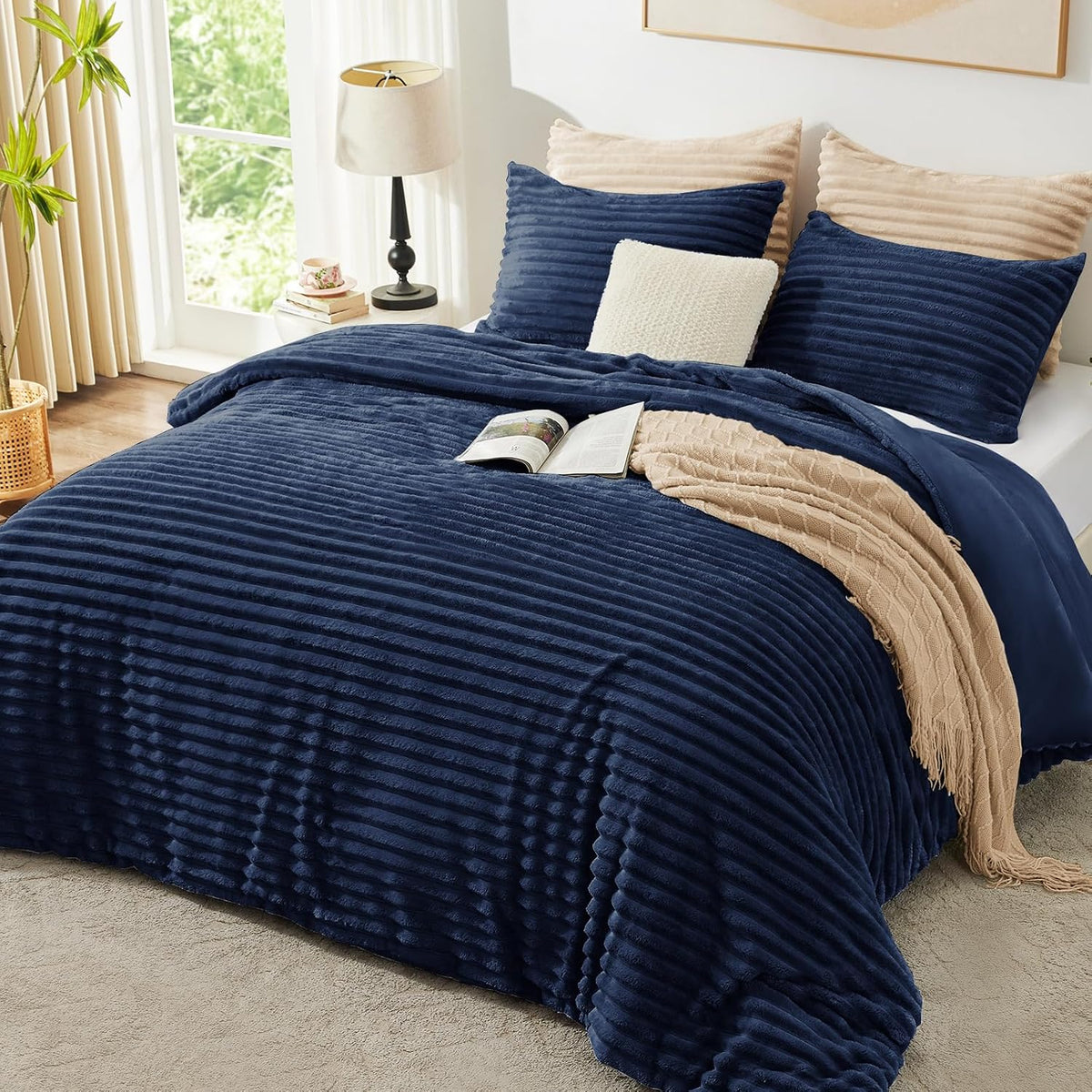 Fluffy Comforter Set Full Size,3 Pieces Bed Set,Navy Blue