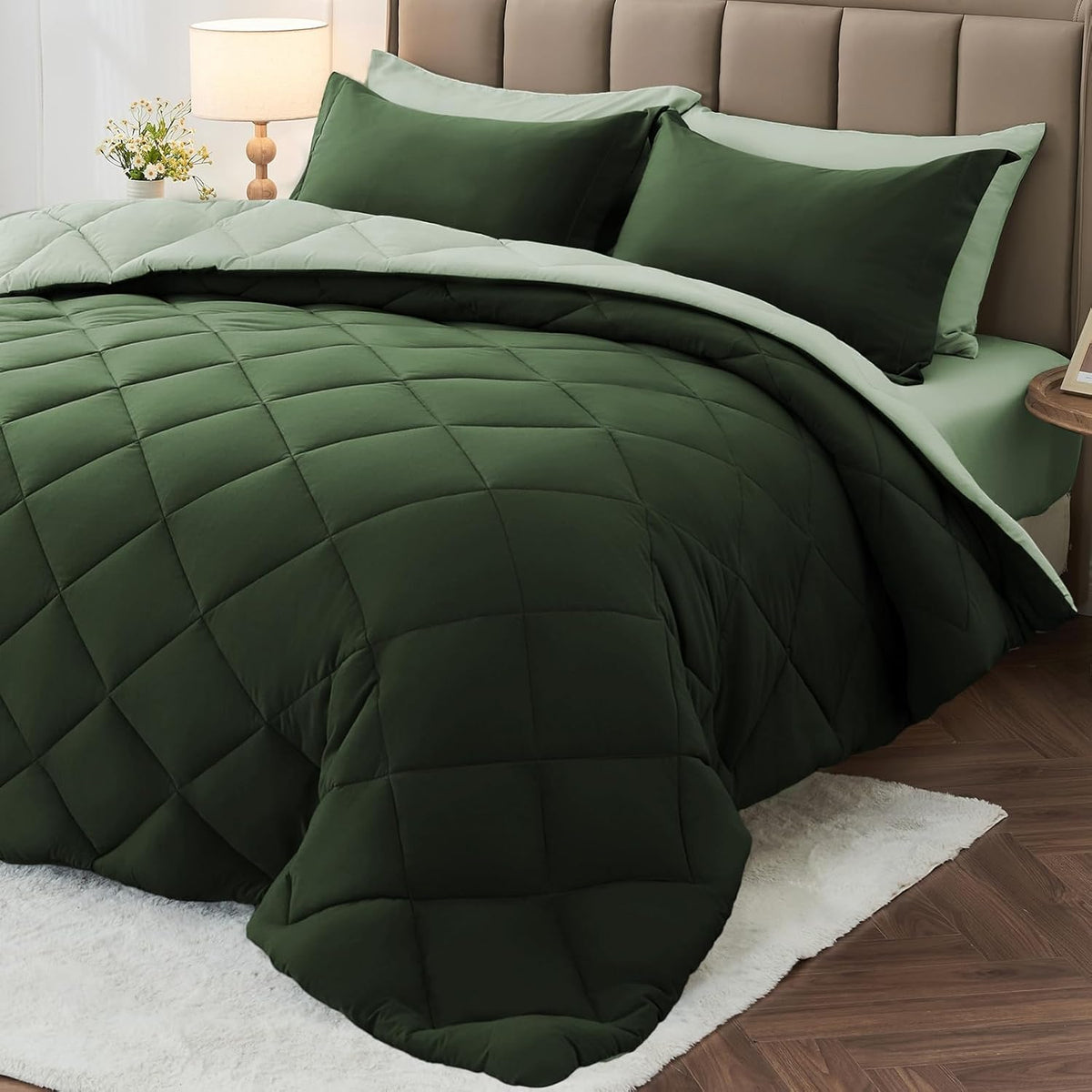 7 Pieces California King Comforter Set, Reversible Bed in a Bag Cal King Size, All Season Bedding Set with Comforter, Flat Sheet, Fitted Sheet, Pillowcases & Shams, Dark Green & Light Green