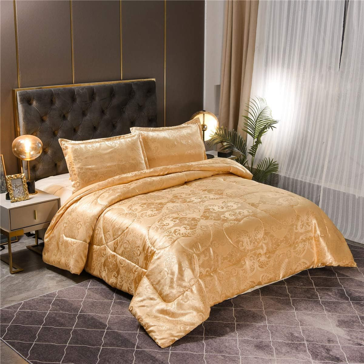  Luxury Gold Silk Bed Set, Lightweight Quilt (Full/Queen, 3 Pieces, 88-By-88 Inches)