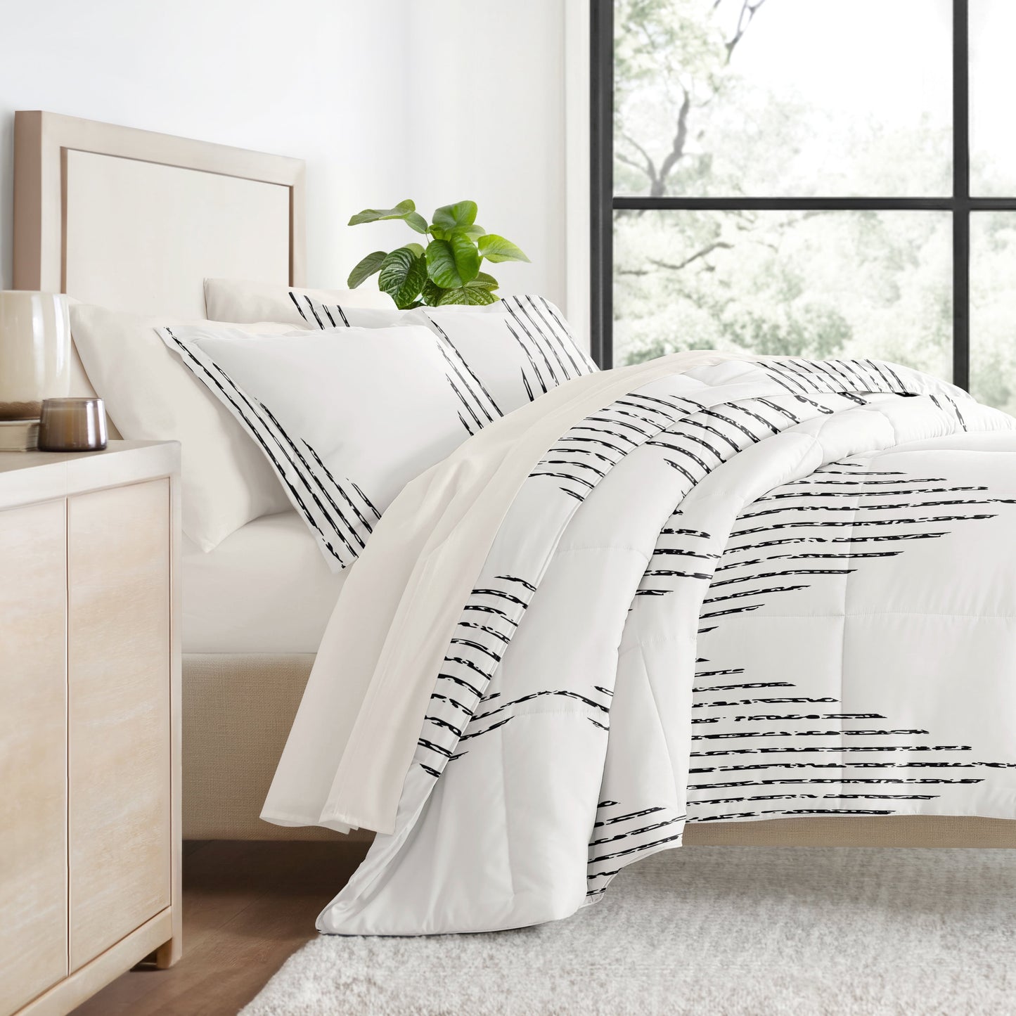 Full Bedding Bundle, Patterned Microfiber Comforter and Solid Sheet Set in Diamond Stripe Gray