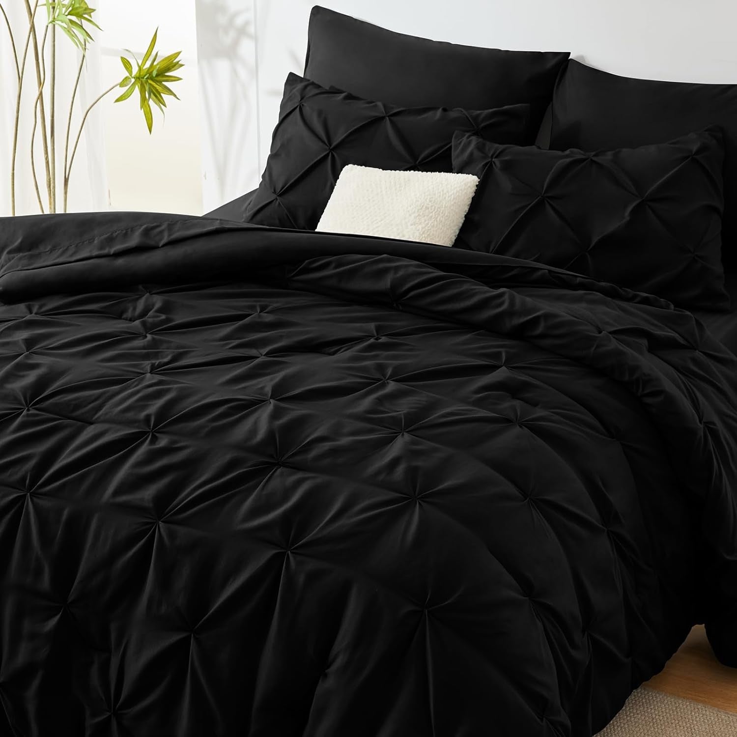 King Size Comforter Set - 7 Pcs Black, All-Season Comforter