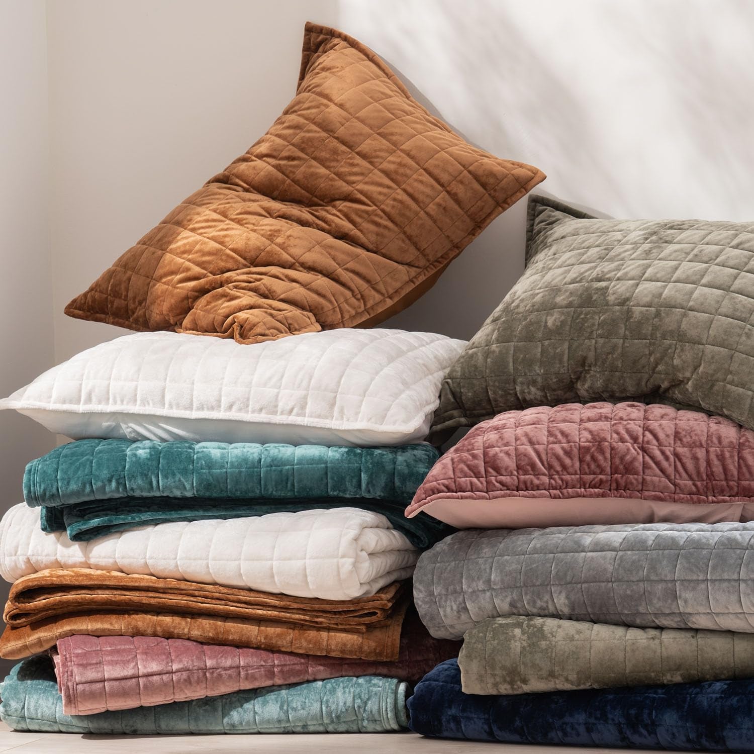 Channel Box Stitch Velvet Quilt Set, Full Queen Size, Emerald Green