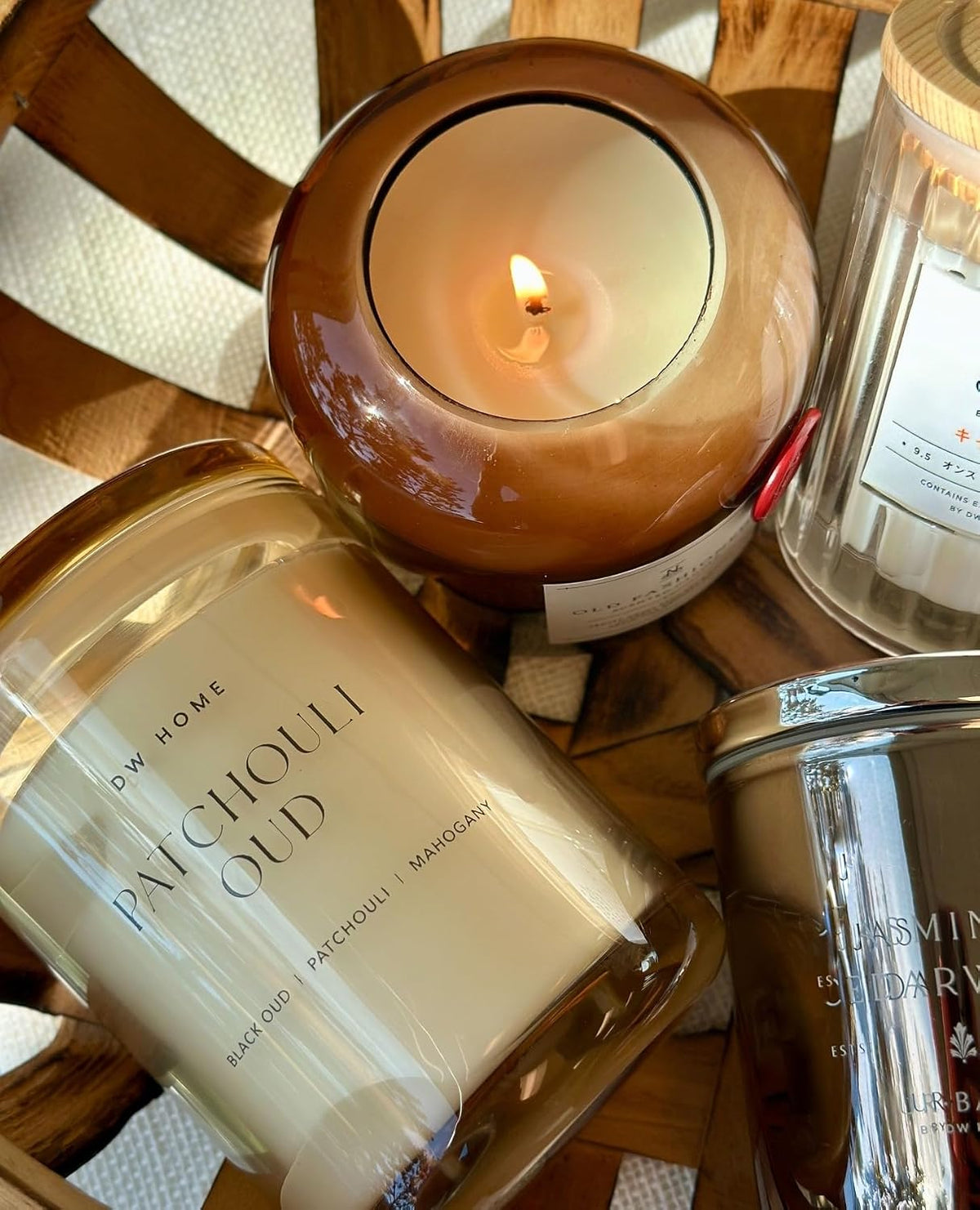 Patchouli Oud Scented Candles, 9 Oz Single Wick Medium Jar, up to 33 Hour Burn Time, Strong Long Lasting Deep Woodsy Fragrance, Gifts for Men & Women
