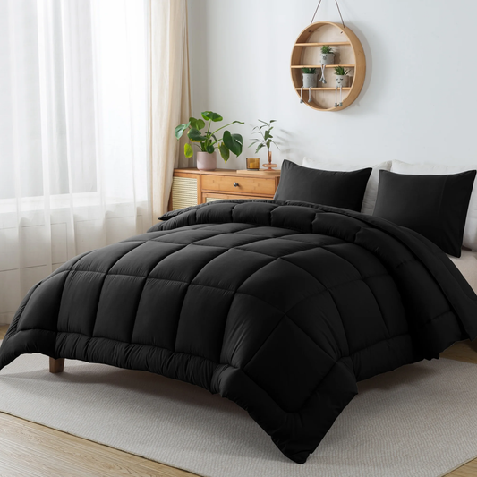 Queen Size 3-Piece All-Season down Alternative Comforter Set Deep Black