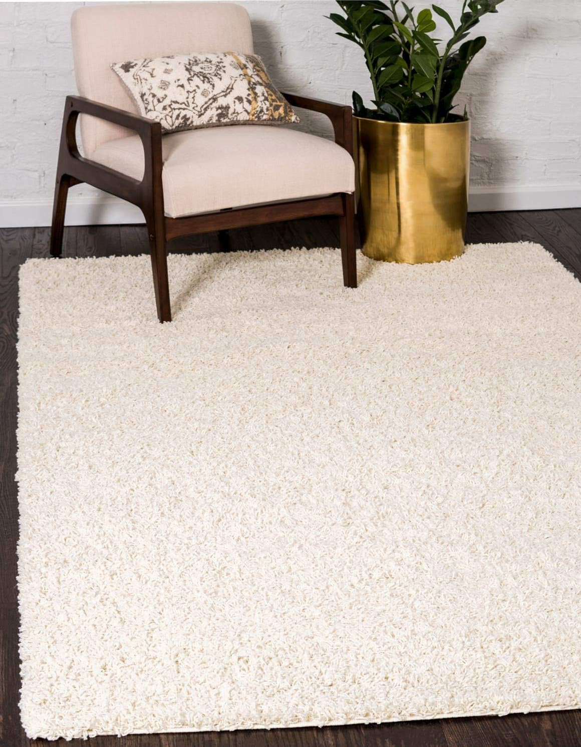 Solid Shag Area Rug (3' 3" X 5' 3" Rectangle, Pure Ivory)