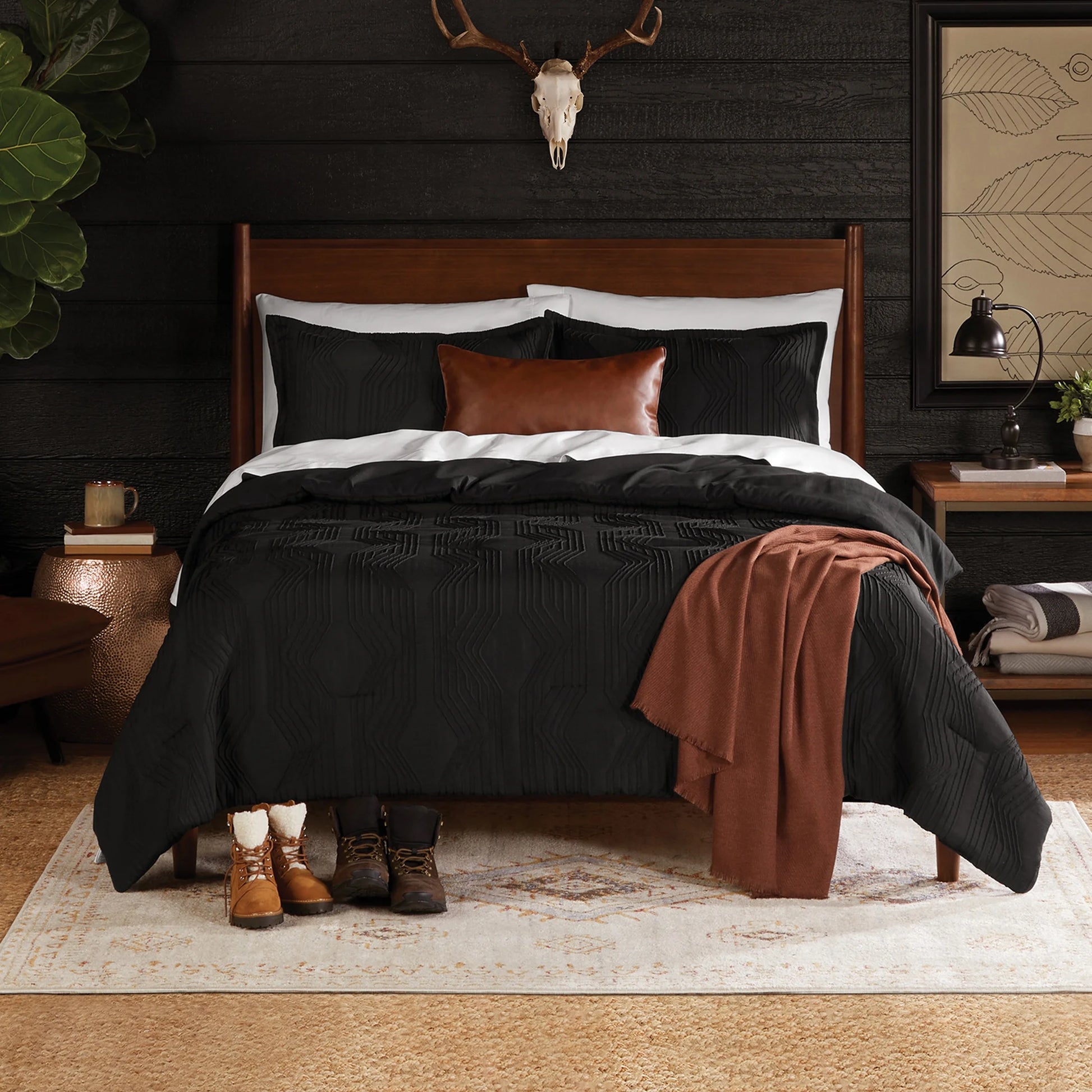 King Comforter Set, All-Season, 5-Piece, Black Jacquard Geo