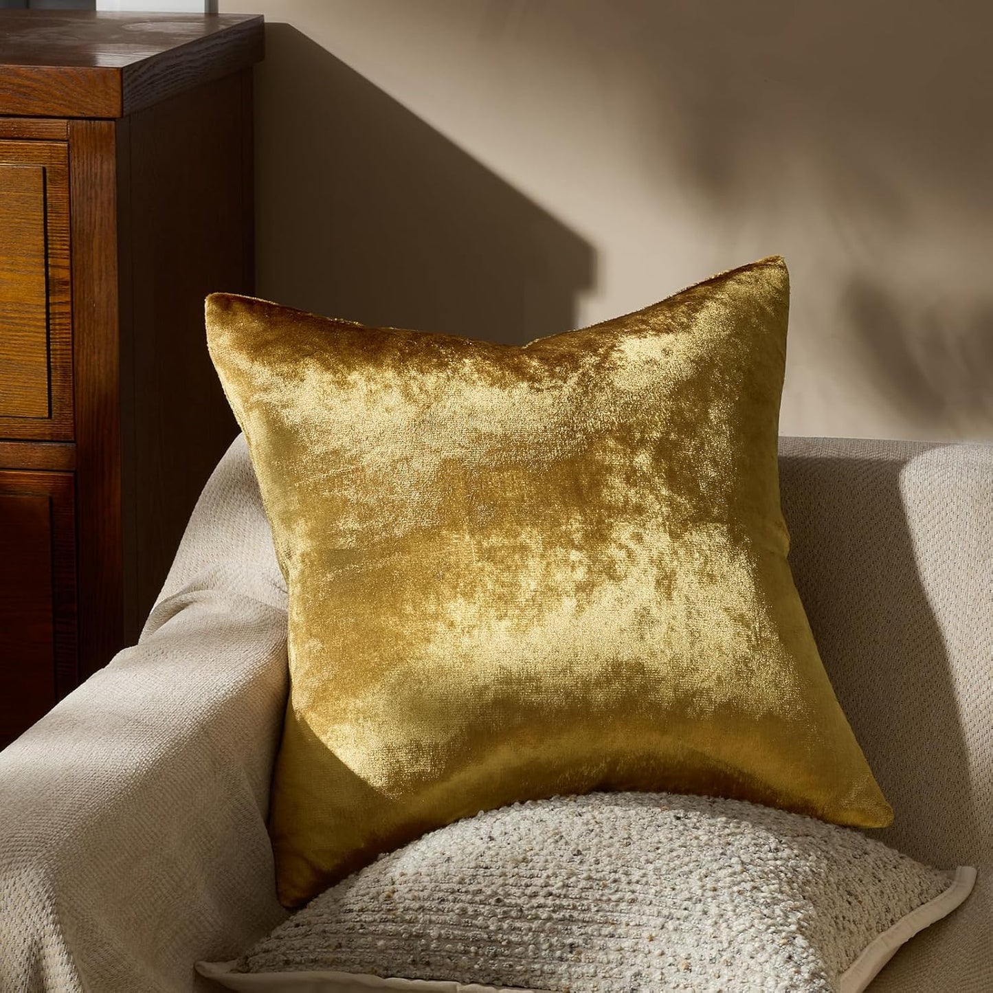 Gold Velvet Decorative 20X20 Throw Pillow Covers for Sofa Bed 2 Pack Soft Cushion Cover