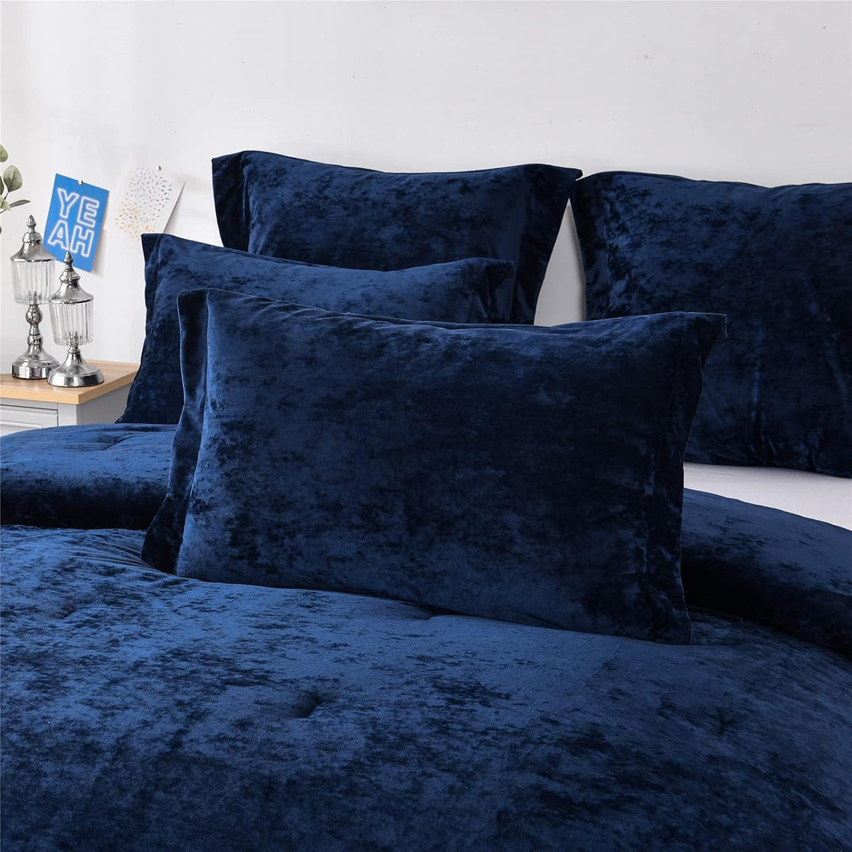 Distressed Velvet Comforter Set, Distressed Velvet Face and Brushed Solid Microfiber Reverse, with Light Weight Soft Poly Fill, 5 Pieces Navy, Queen