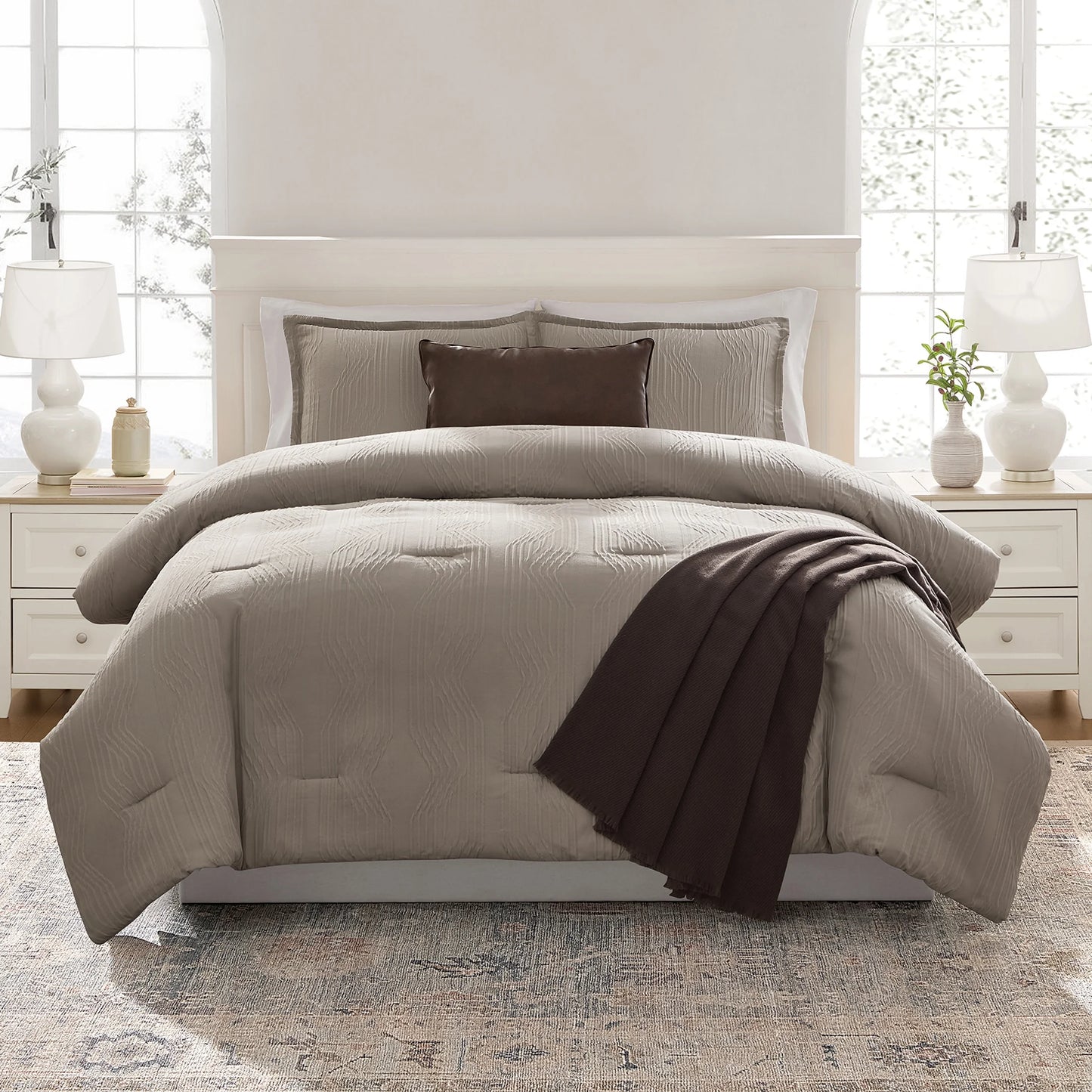 Geo 5-Piece Tan Jacquard Comforter Set, Full/Queen