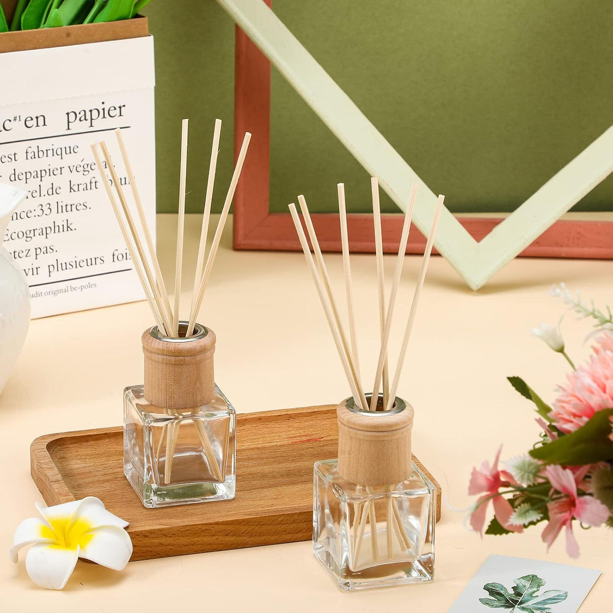 4 Set Reed Diffuser Bottles 50Ml Glass Wooden Caps Rattan Sticks