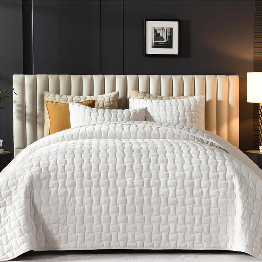 Velvet Quilt King Size - Luxury Cozy Cream White Set, Lightweight 