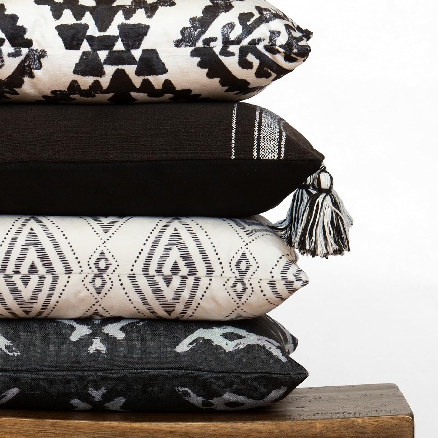 Black & White Decorative Throw Pillow Covers, Set of 4, 18X18 Inch Geometric Ikat Textured Accent Pillow Cover 4 Pack