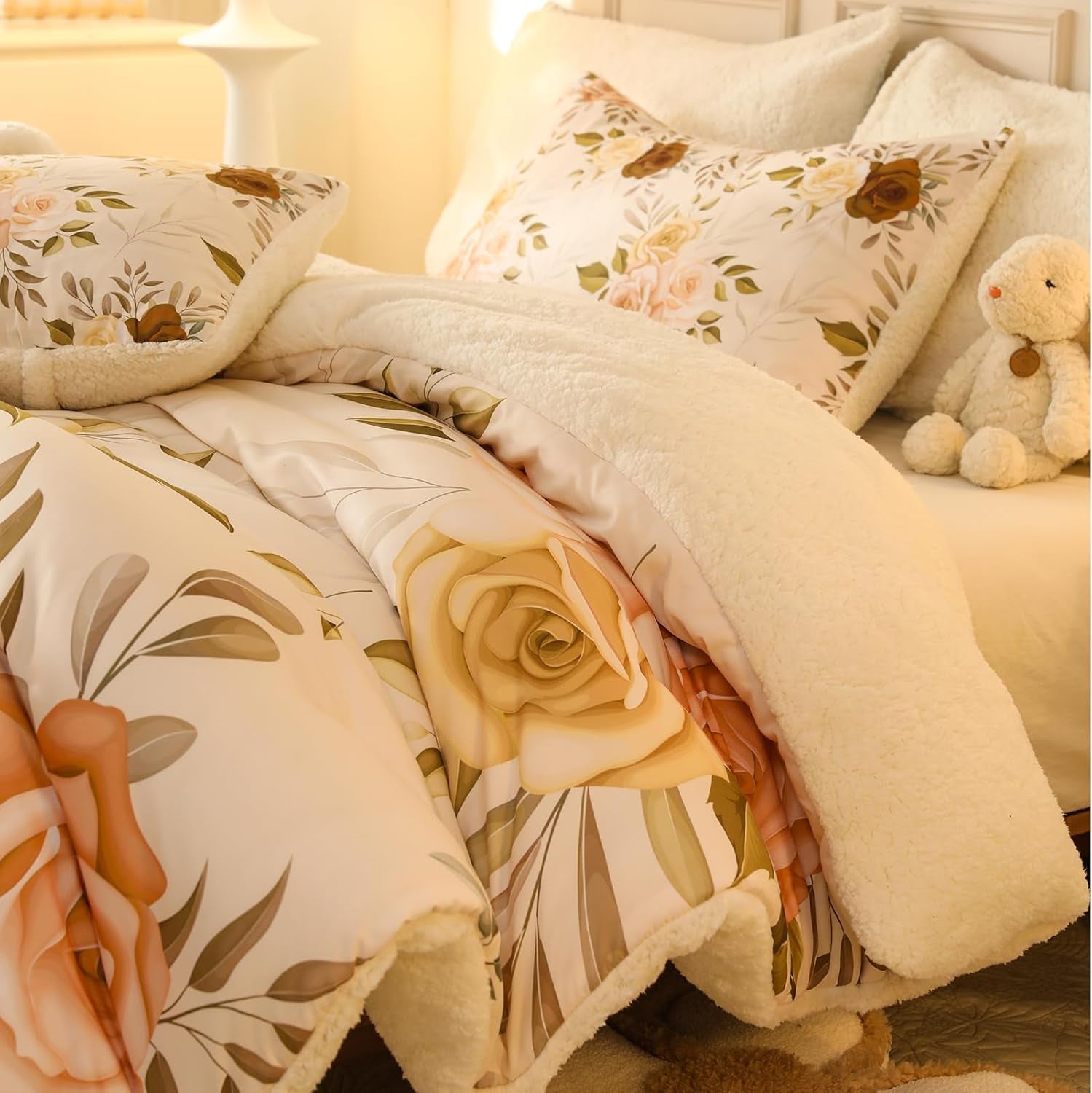 Floral Print Sherpa Comforter Set - Queen Size 3 Pieces Elegant Flowers Botanical Bedding Set, 90X90 In