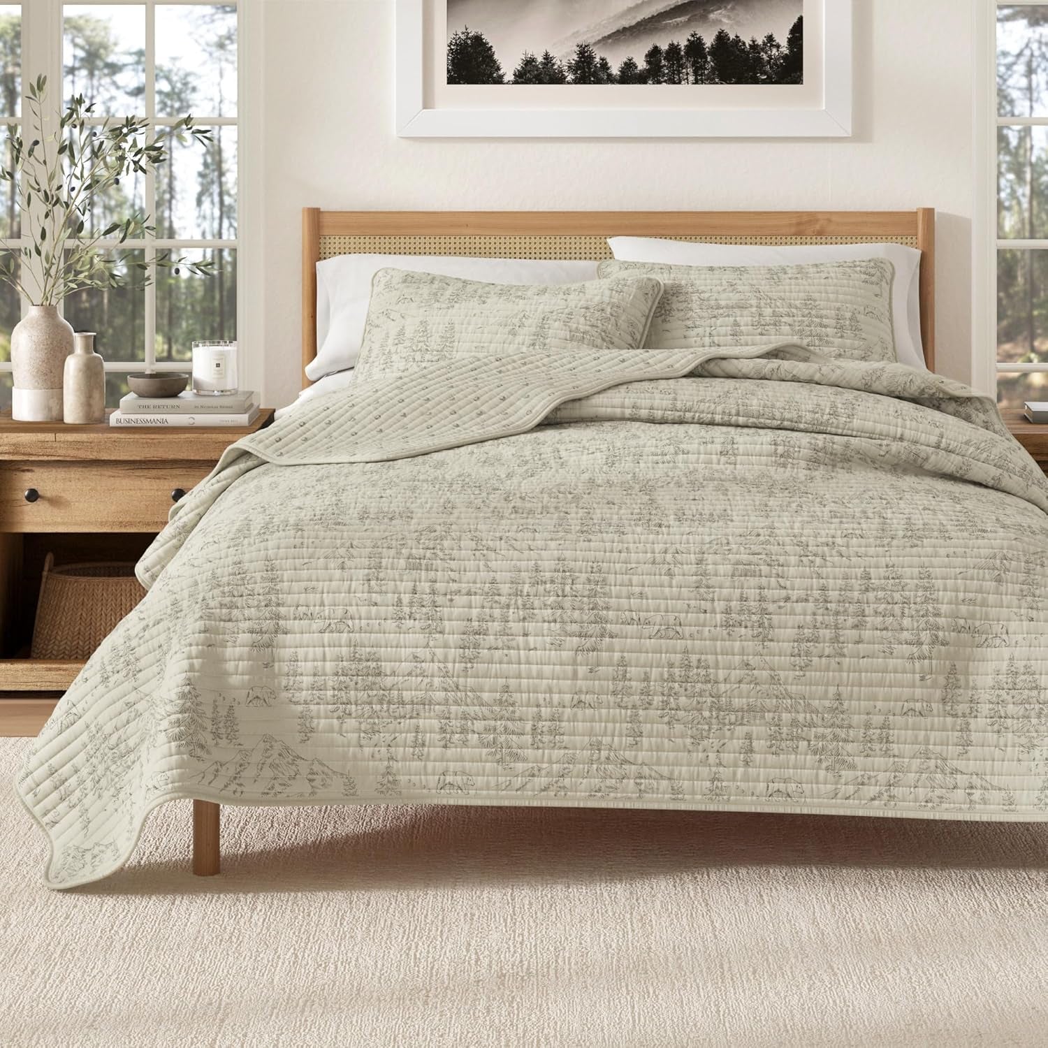 Twin/Twin XL Reversible Rustic Lodge Bear Bedspread Quilt with Sham - All Season Cabin Coverlet Bedding Set (Includes 1 Quilt, 1 Pillow Sham)