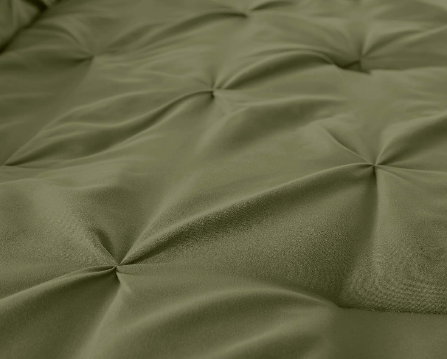 Berlin Olive Green Pinch Pleat Full Comforter Set 3-Piece (1 Comforter and 2 Pillow Shams) Soft Pintuck Lightweight All Season Microfiber Comforter Bedding Set