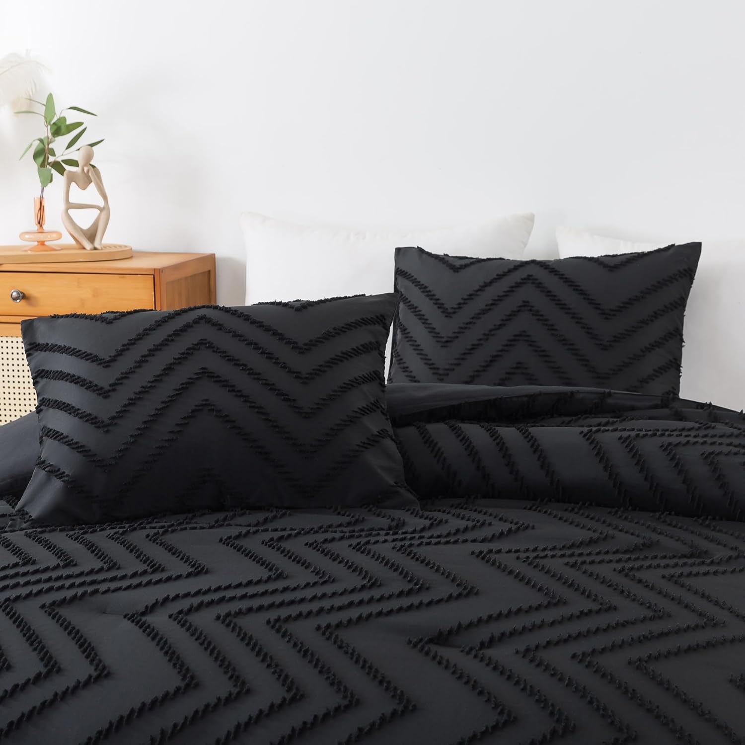 Black Comforter Full Size, Boho Soft Fluffy Warm Lightweight Bedding Comforter Sets for Full Bed, 3 Pieces Chevron Tufted Aesthetic Microfiber Lightweight Comforter Set